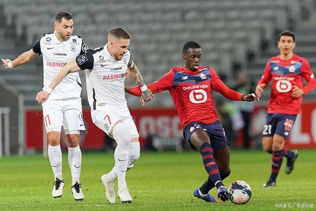 阿森纳14岁少年引多家俱乐部关注 成年模版厄德高